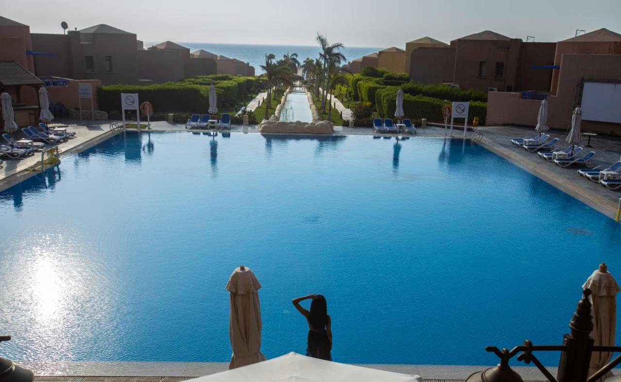 Cancun Sokhna Resort & Villas Ain Sukhna Bagian luar foto